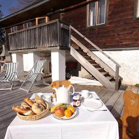 Jagdhuette Spechtensee